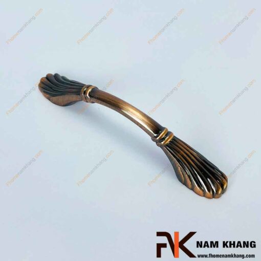Tay nắm tủ màu đồng cổ NK035-DH