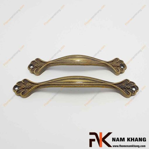 Tay nắm cửa tủ bằng đồng cổ điển NKD037-C-FHOMENAMKHANG