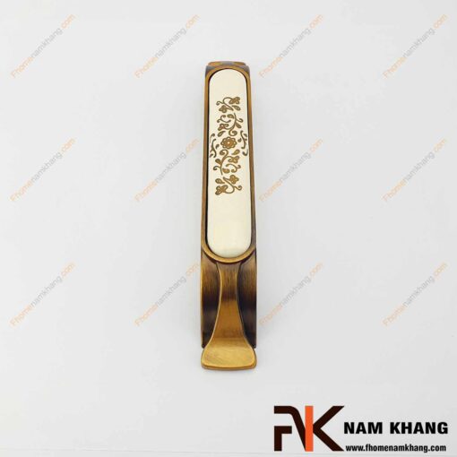 Tay nắm tủ cổ điển NK359-CF