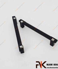 Tay nắm tủ kết hợp đá pha lê NK439-DVD (Màu Đen)