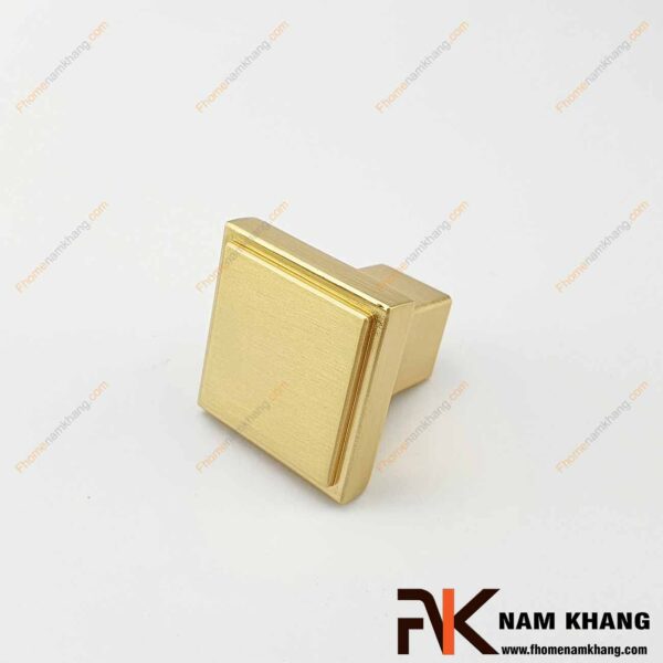 Núm cửa tủ vuông mạ màu vàng mờ NK026-VM