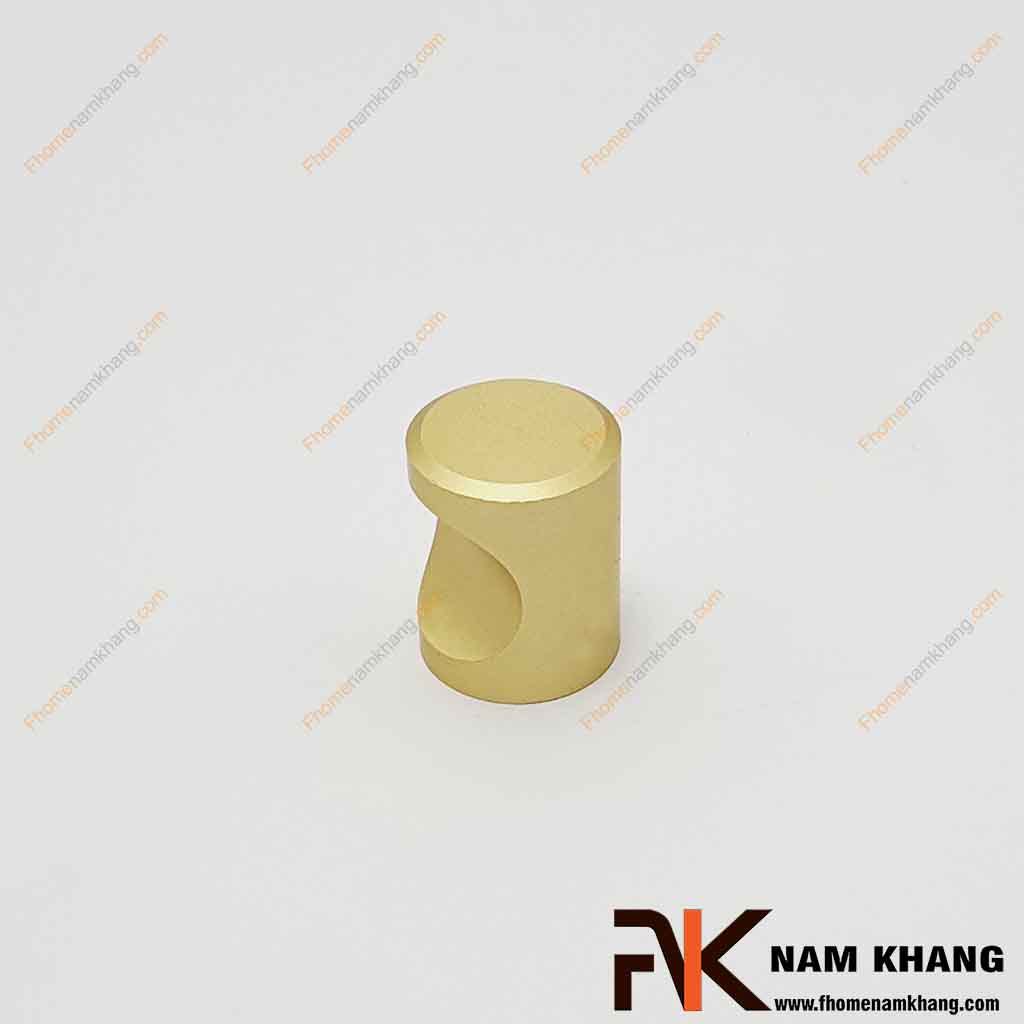 Núm nắm cửa tủ màu vàng NK057-20V-FHOMENAMKHANG