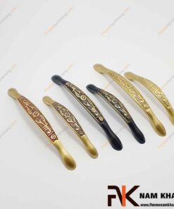 Tay cầm cửa tủ hoa văn đồng NK498D-BCF FHOMENAMKHANG