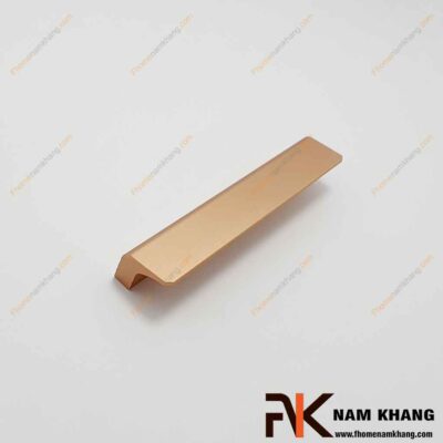 Tay nắm cửa tủ màu vàng mờ NK014S-VM FHOMENAMKHANG-