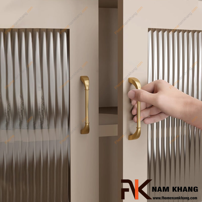 Gợi ý 7 mẫu tay nắm tủ đồng cho căn hộ chung cư nhỏ vẫn sang trọng