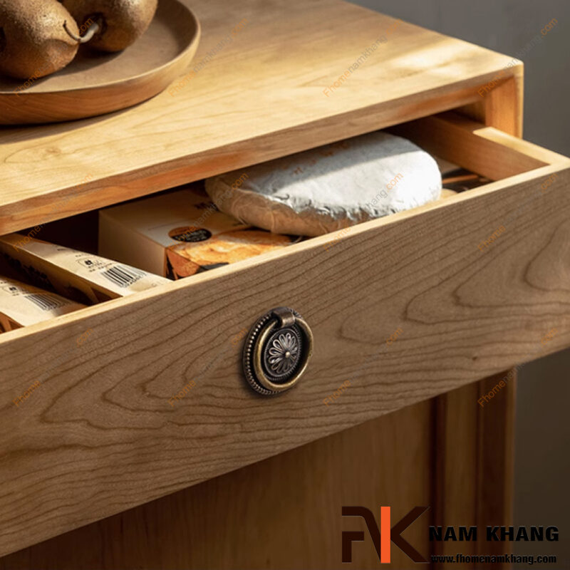 Gợi ý 7 mẫu tay nắm tủ đồng cho căn hộ chung cư nhỏ vẫn sang trọng