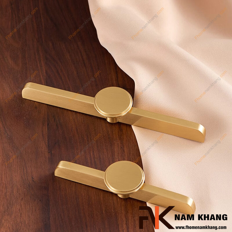 Tuyệt chiêu phối tay nắm tủ đồng với tông gỗ