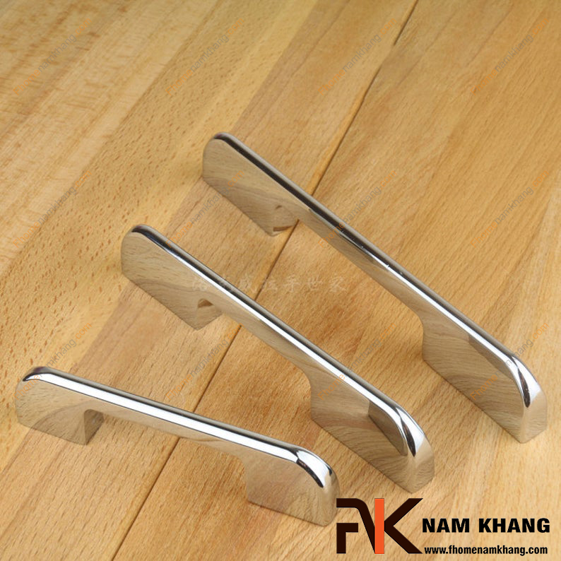 Vì sao tay nắm tủ đồng đang dần thay thế inox trong thiết kế nội thất cao cấp