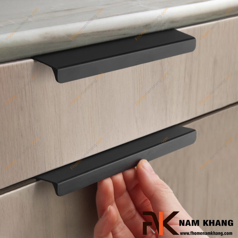 15 mẫu tay nắm tủ bếp đẹp nhất 2025 – Sang trọng và tinh tế