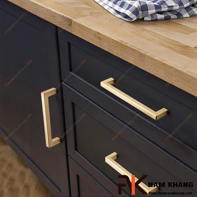 Hướng dẫn lắp đặt tay nắm tủ bếp đẹp, chắc chắn và đúng kỹ thuật