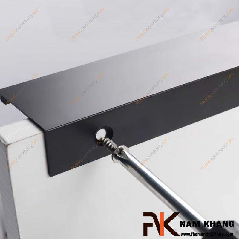 Hướng dẫn lắp đặt tay nắm tủ bếp đẹp, chắc chắn và đúng kỹ thuật