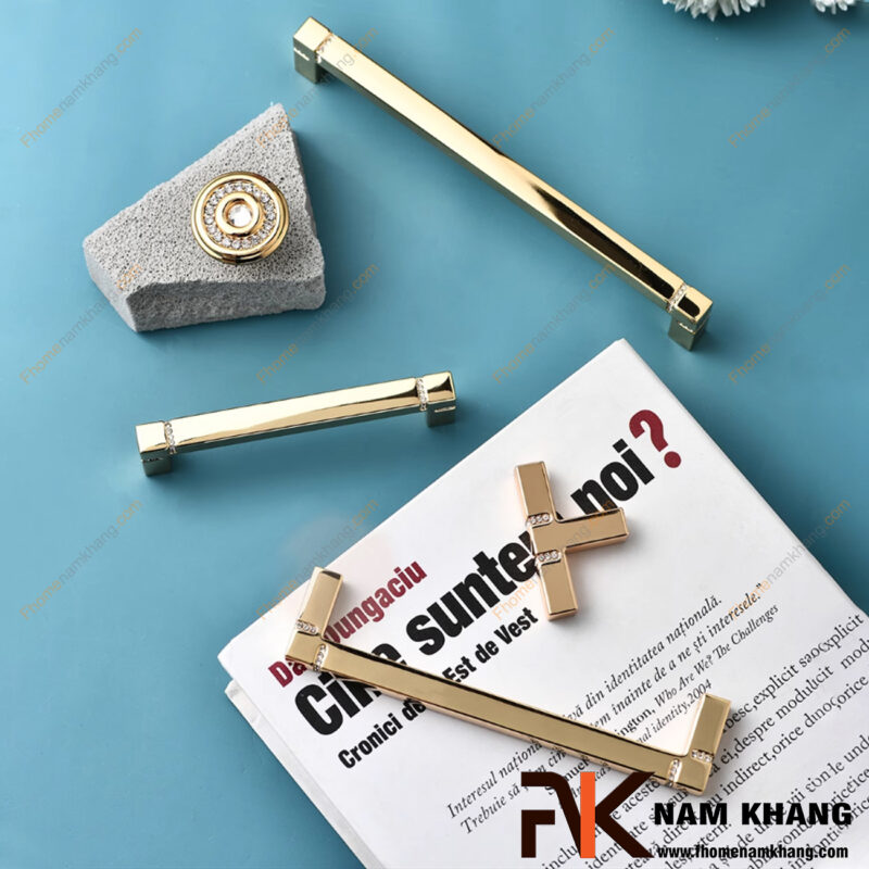 Tay nắm tủ bếp mạ màu vàng – Sự lựa chọn đẳng cấp cho không gian cao cấp