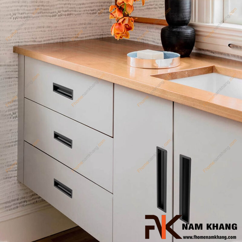 Tay nắm tủ bếp đẹp: 9 tiêu chí chọn đúng mẫu giúp gian bếp sang – bền – không lỗi mốt