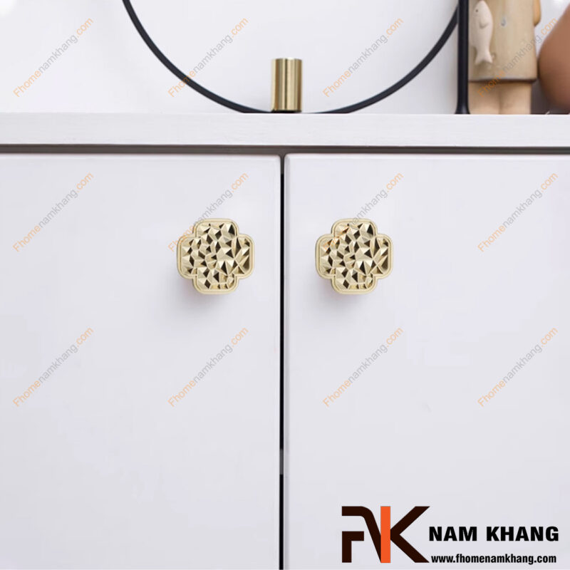 Tay nắm tủ nội thất: Cách chọn đúng giúp không gian đẹp & sang hơn gấp đôi