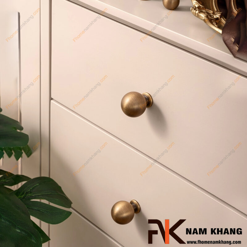 Cách chọn núm tay nắm tủ bếp đẹp và tiện dụng