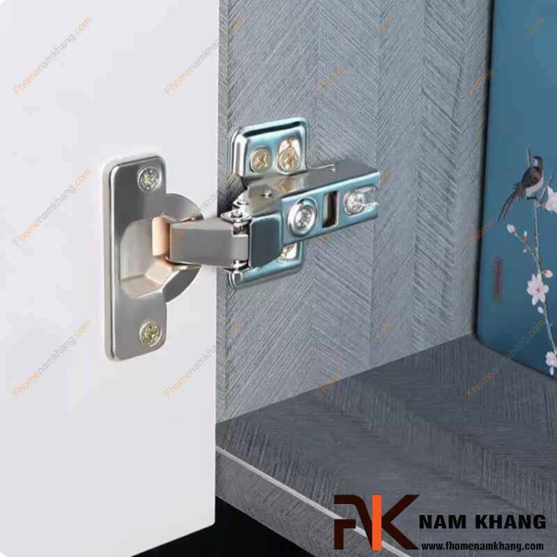 Cách chọn bản lề cửa chịu lực tốt, không bị xệ