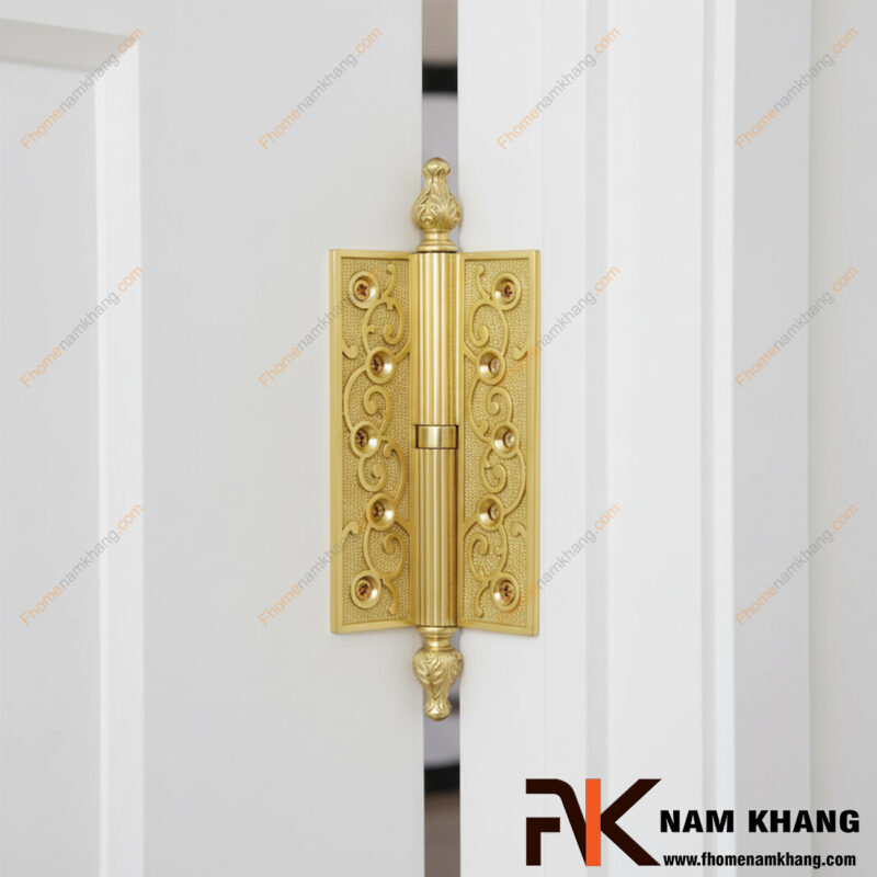 Hướng dẫn lắp bản lề cửa đơn giản tại nhà