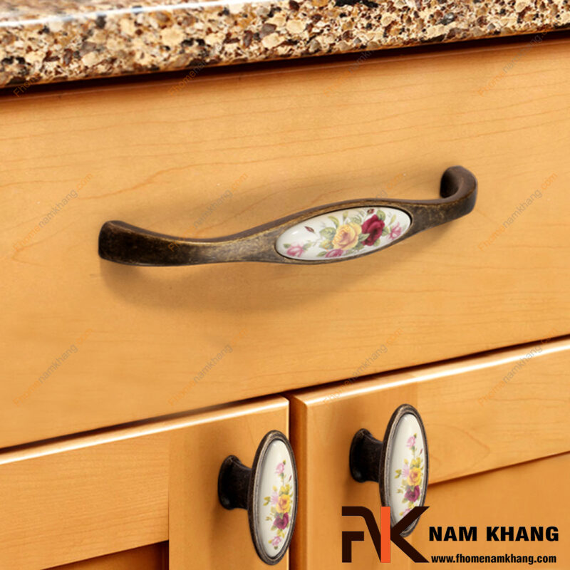 Địa chỉ mua tay nắm tủ sứ đẹp, chất lượng, giá tốt