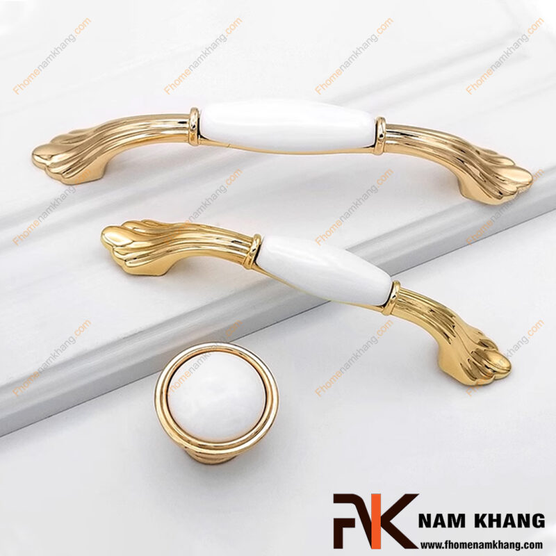 Tay nắm tủ sứ có phù hợp với gia đình có trẻ nhỏ không?