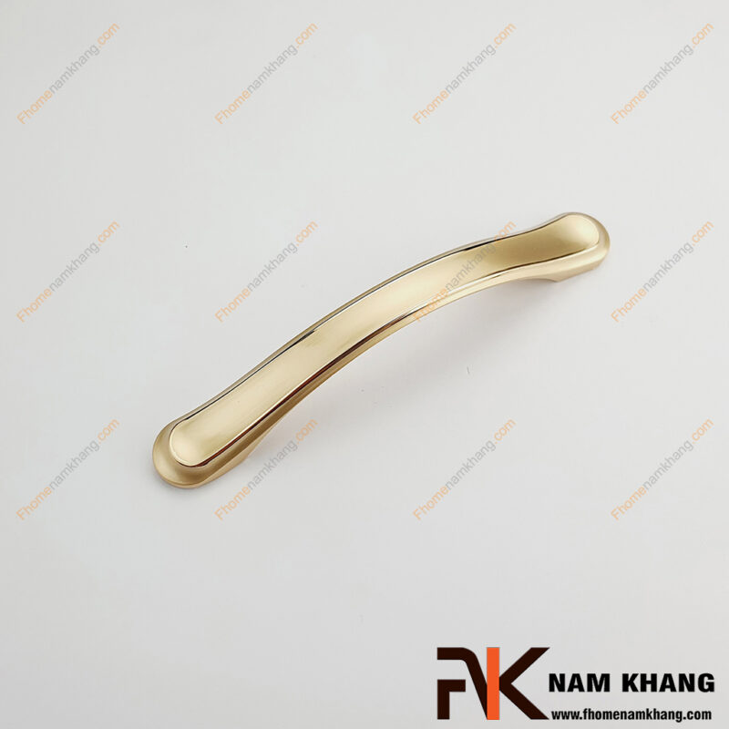 Tay nắm tủ nên chọn màu gì? Cách phối tay nắm với màu cánh tủ