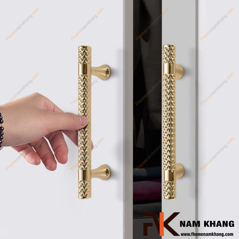 Tay nắm tủ quần áo nên chọn loại nào? Cách chọn đẹp, chắc và dễ sử dụng