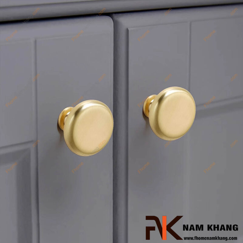 Tay nắm tủ quần áo nên chọn loại nào? Cách chọn đẹp, chắc và dễ sử dụng